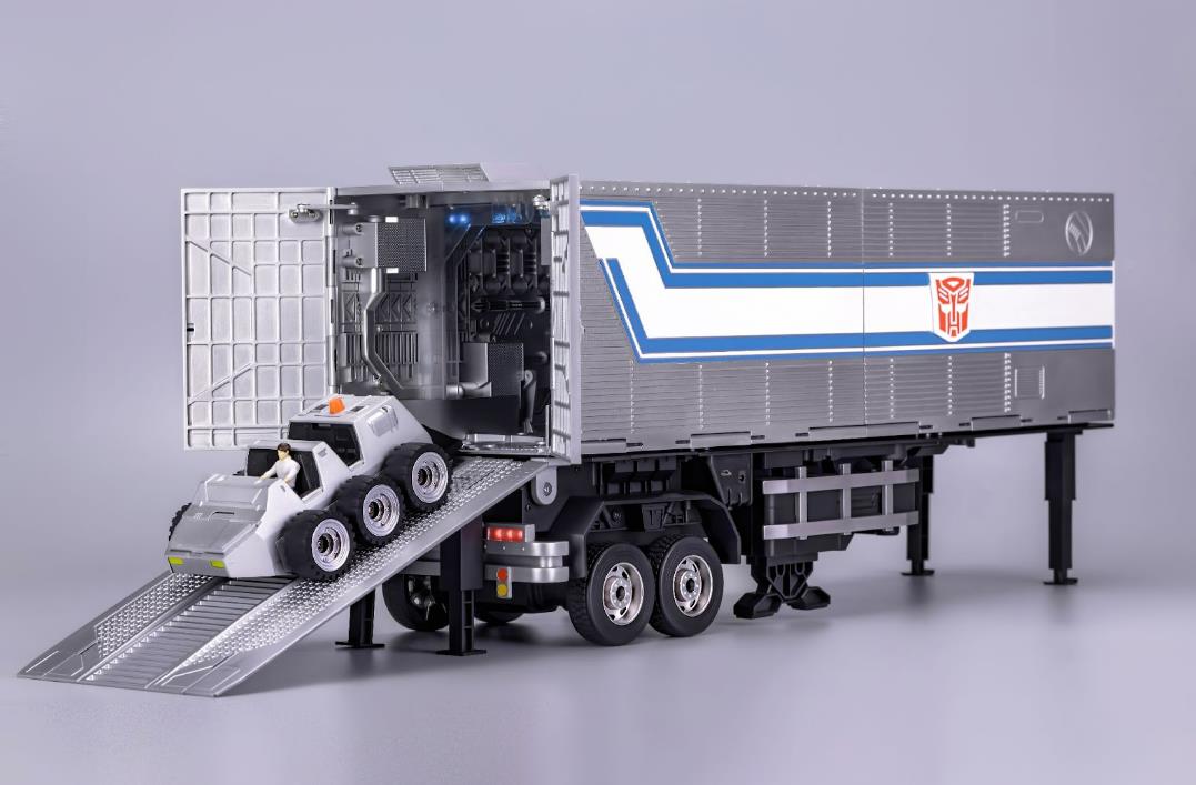 オプティマスプライム トレーラーセット 外観編--「トレーラー」